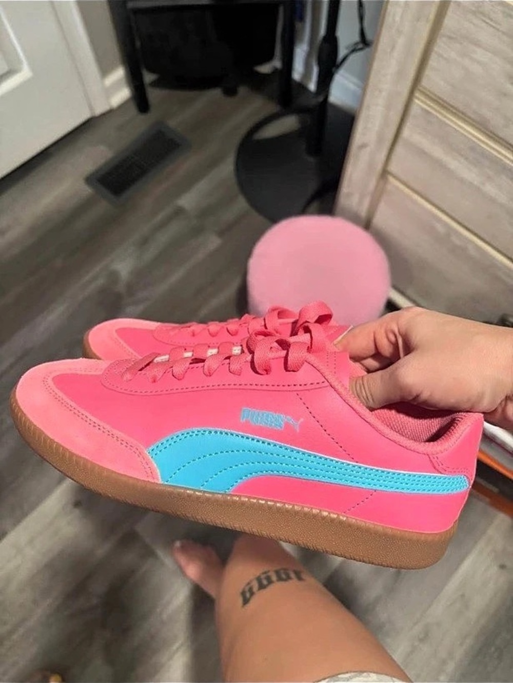 Puma Palermo Color Block Sneakers in Pink & Blue Like New